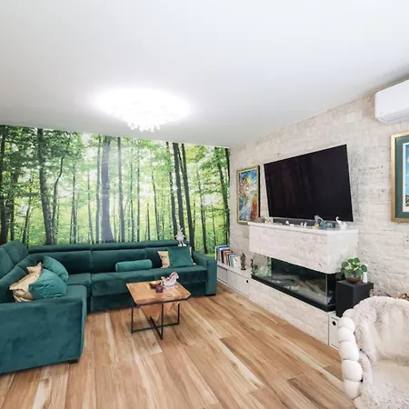 Zeleni Val Appartement