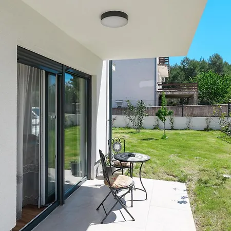 Zeleni Val Appartement *